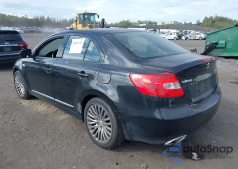 2010 Suzuki Kizashi Gts from USA, damaged, VIN JS2RE9A57A6101001